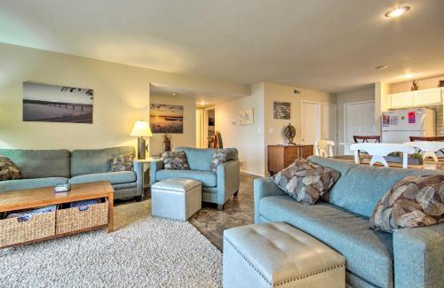 Lake Ozark Apartment | Pool Days and Water Fun Await Lake Ozark Escape!