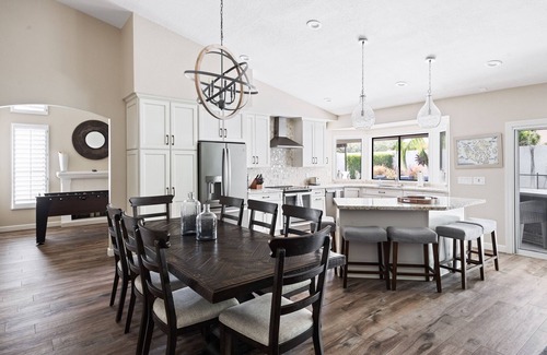 Santiago House | Pool, foosball, family fun at Always Summertime!