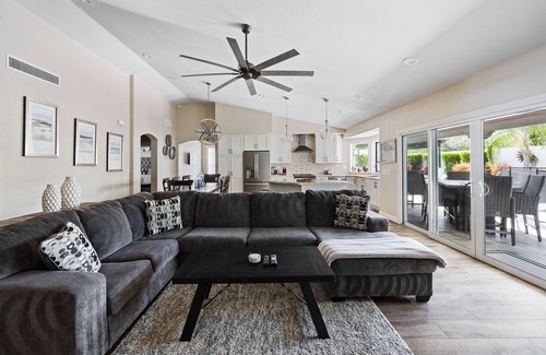 Santiago House | Pool, foosball, family fun at Always Summertime!