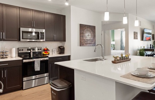Desert View Village Condo | Pool ⟫Hot Tub⟫Coffee Bar ⟫Games⟫Shop ⟫Dining⟫Golf!