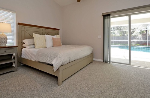 Rockledge House | Pool house minutes from award winning Golf Course and Zoo!