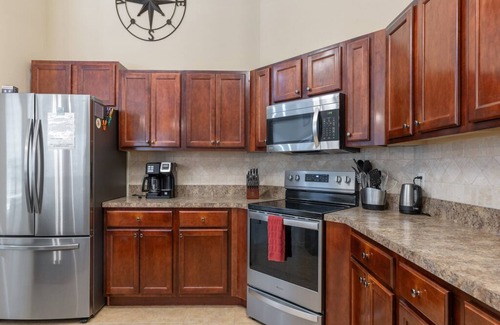 Sebastian Highlands House | 🍹🌞 Pool House Paradise! Heated Pool, Poolside TV, Pool Table, Near Beaches!