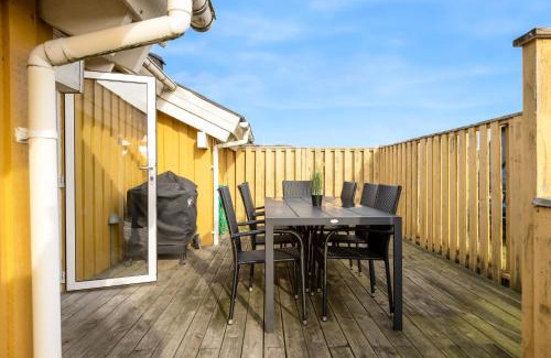 Lild Strand House | Pool House With Spa And Sauna, 200 Meters From The North Sea