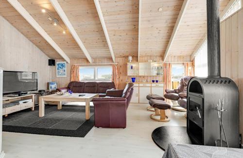 Lild Strand House | Pool House With Spa And Sauna, 200 Meters From The North Sea