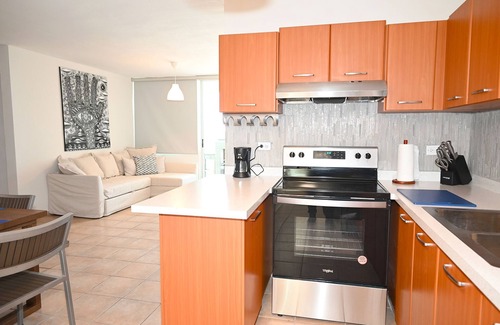 Jarealito Apartment | Pool, Ocean view apartment
