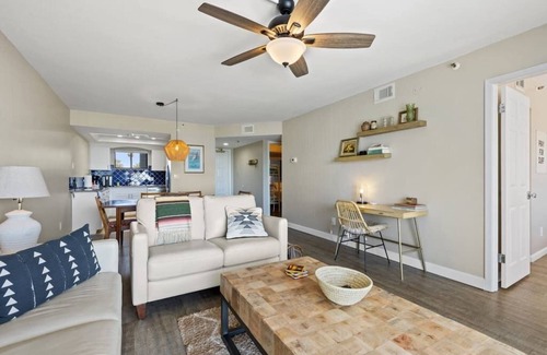 St. Pete Beach Condo | POOL OPEN! Caprice · Stunning beachfront views on St. Pete Beach