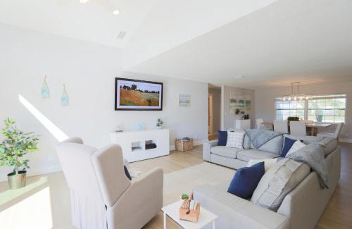 Clearwater House | Pool, Playset, 15 min to Pier 60 at Cove Cay Oasis
