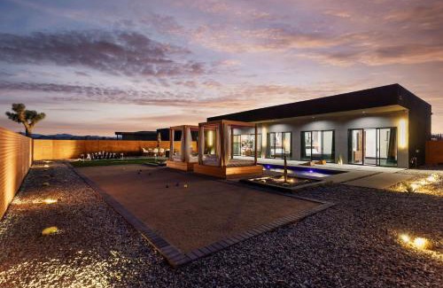Joshua Tree House | Pool-Spa -DayBeds- Firepit-Golf
