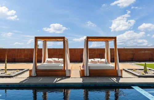 Joshua Tree House | Pool-Spa -DayBeds- Firepit-Golf