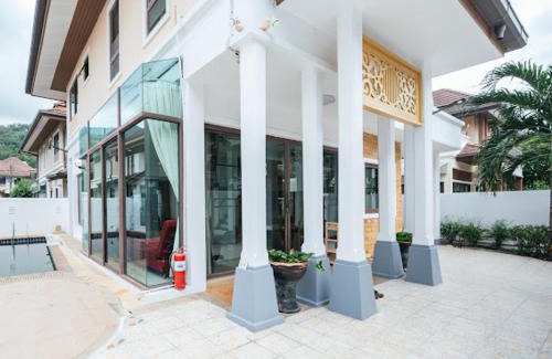 Nanai Road Villa | Pool Villa Tambon Patong