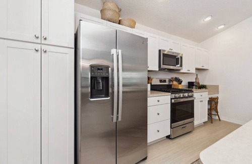 Sumter County Villa | Pools and Golf 2 Min from the Home