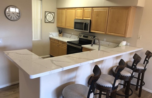 North Scottsdale Condo | Poolside Clubhouse Gated Resort Condo at Grayhawk
