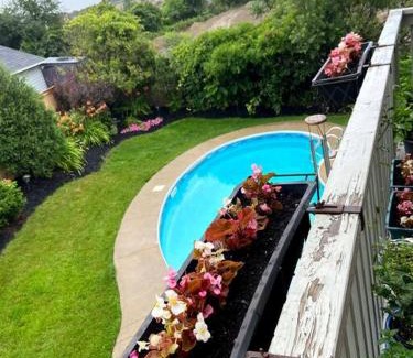 Whitby House | Poolside entire lower level apt