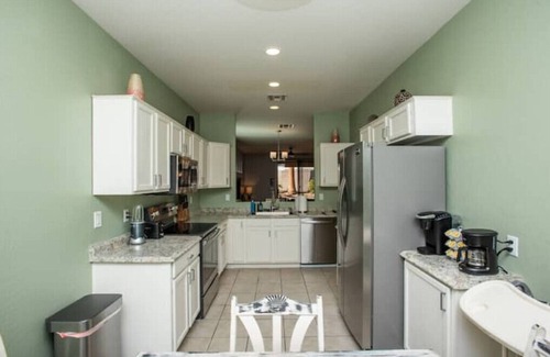 Terramar House | Poolside Paradise Terramar Family Safe Retreat Beautiful Northwest Peoria