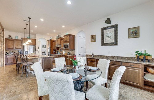 Queen Creek House | Poolside Relaxation: Queen Creek Oasis!