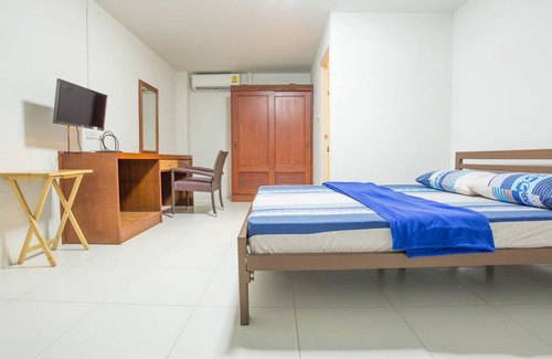 Si Racha Hotel | Poon Sook Apartment