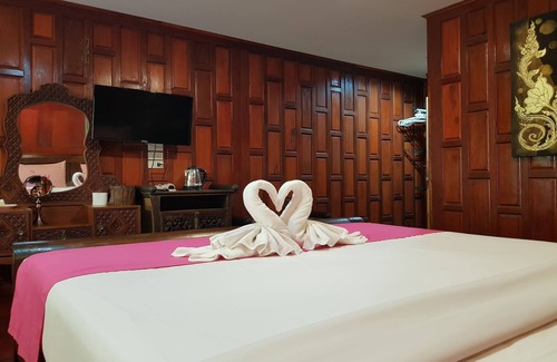 Phitsanulok Hotel | PoonSook Resident Hotel