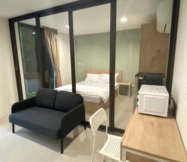 Rong Muang Apartment | POP Heritage Residence