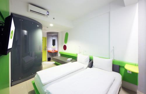 Bangka Hotel | POP! Hotel Kemang Jakarta