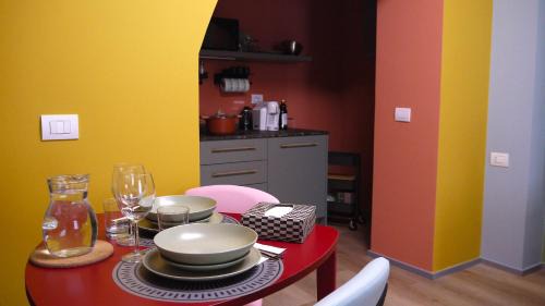 Villasanta Apartment | Pop House - Monza Park