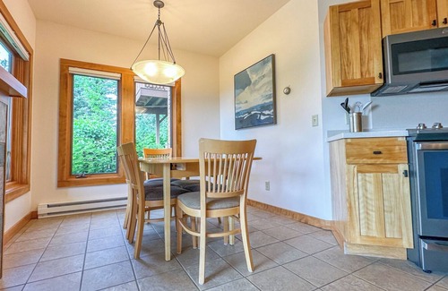 Lutsen Condo | Poplar River Condos 584-586 - Lake Superior - Lutsen, MN