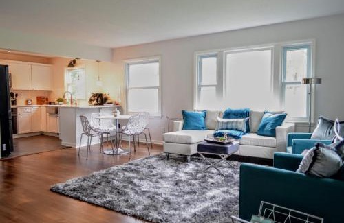 Rochester House | ☆Poppy's Paradise: A Dharma Dwellings home☆