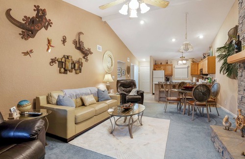Osage Beach Condo | Popular Beautiful & warm 2 bedroom condonMM 3 Grand Glaize Arm, Osage beach, MO.
