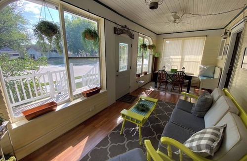 Clear Lake House | Porch On Main