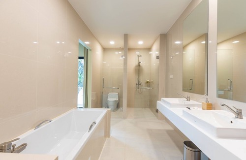 Si Racha Hotel | Porestva Hotel Sriracha