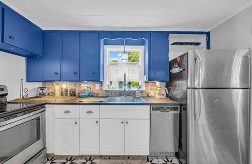 Port Austin House | Port Austin Perch! Walk to Downtown Port Austin!