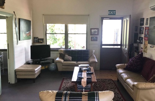 Port Campbell House | Port Campbell Guesthouse & Flash Packers