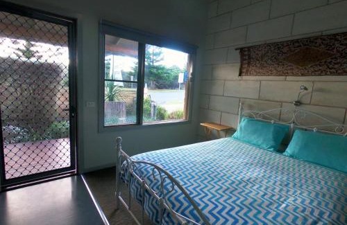 Port Campbell House | Port Campbell Guesthouse & Flash Packers