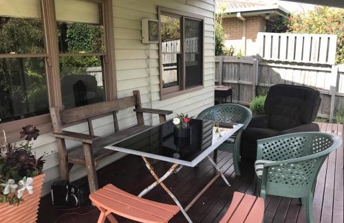 Port Campbell House | Port Campbell Guesthouse & Flash Packers