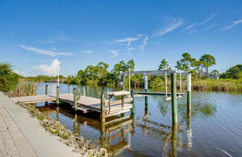 South Gulf Cove House | Port Charlotte Oasis with Boat Dock Relax Poolside!