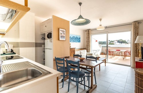 Llanca Apartment | Port de Llançà 43 – Top-floor apt with shared pool