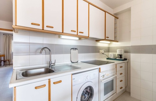 Llanca Apartment | Port de Llançà 43 – Top-floor apt with shared pool
