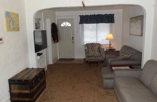 Port Huron House | Port Huron Lighthouse Beach Bungalow