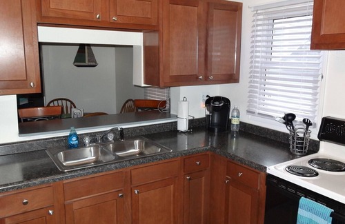 Port Huron House | Port Huron Lighthouse Beach Bungalow