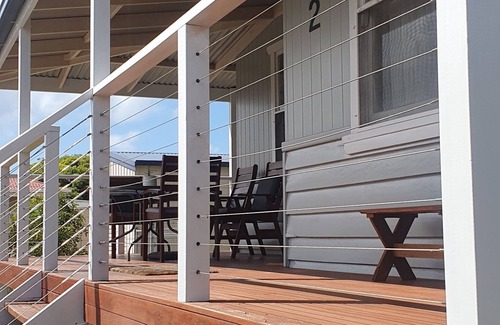 Port Lincoln House | Port Lincoln 'Serene Escape' 'Pets are welcome! Meters from the sand!