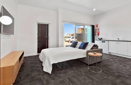 Port Lincoln Apartment | Port Lincoln Shark Apartment 4