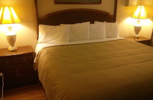 Wainfleet Hotel | Port Motel