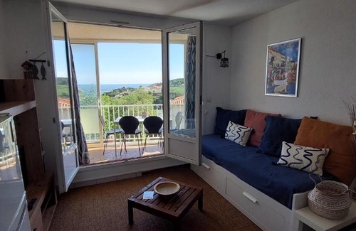 Port-Vendres Apartment | Port-Vendres, Appartement climatisé Vue Mer ! Le port à 3 minutes !