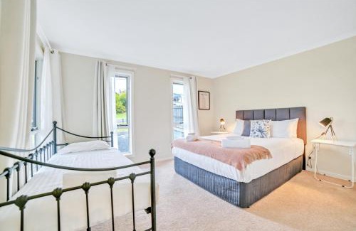 Bridport House | Port View Escape
