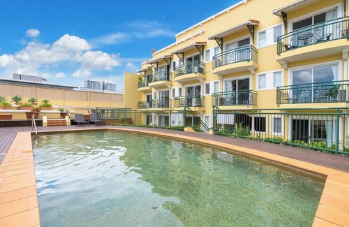 Cairns Central Business District Apartment | Porta Bella Euro Elegance meets Modern Flair