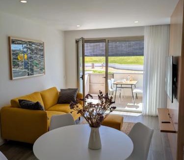 Paredes da Vitoria Apartment | Porta da Praia - Paredes da Vitória
