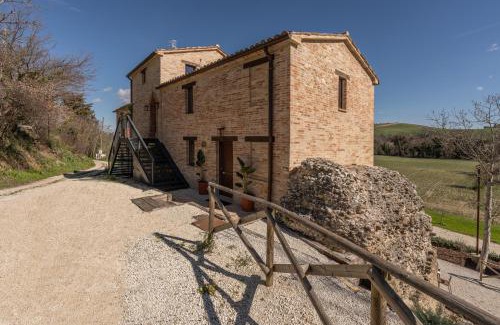 Urbisaglia House | Porta Gemina History Lodge