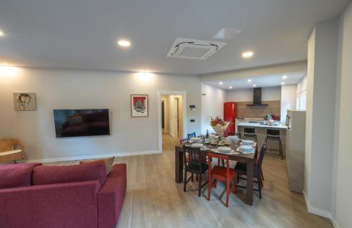 Rochapea Apartment | Portal de Francia by Clabao