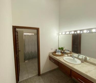 Tegucigalpa Bed & Breakfast | Portal los Castaños