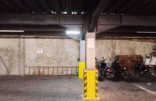 Kemanggisan House | Portal Residence