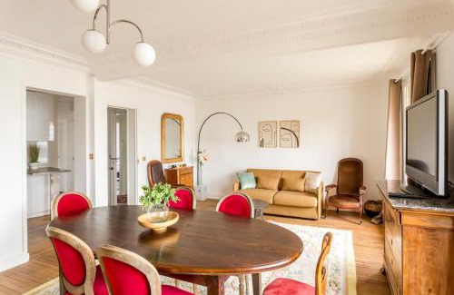 Saint-Lambert Apartment | Porte Versailles 1BDR
